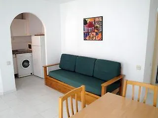 شقة Universidad 3000 *